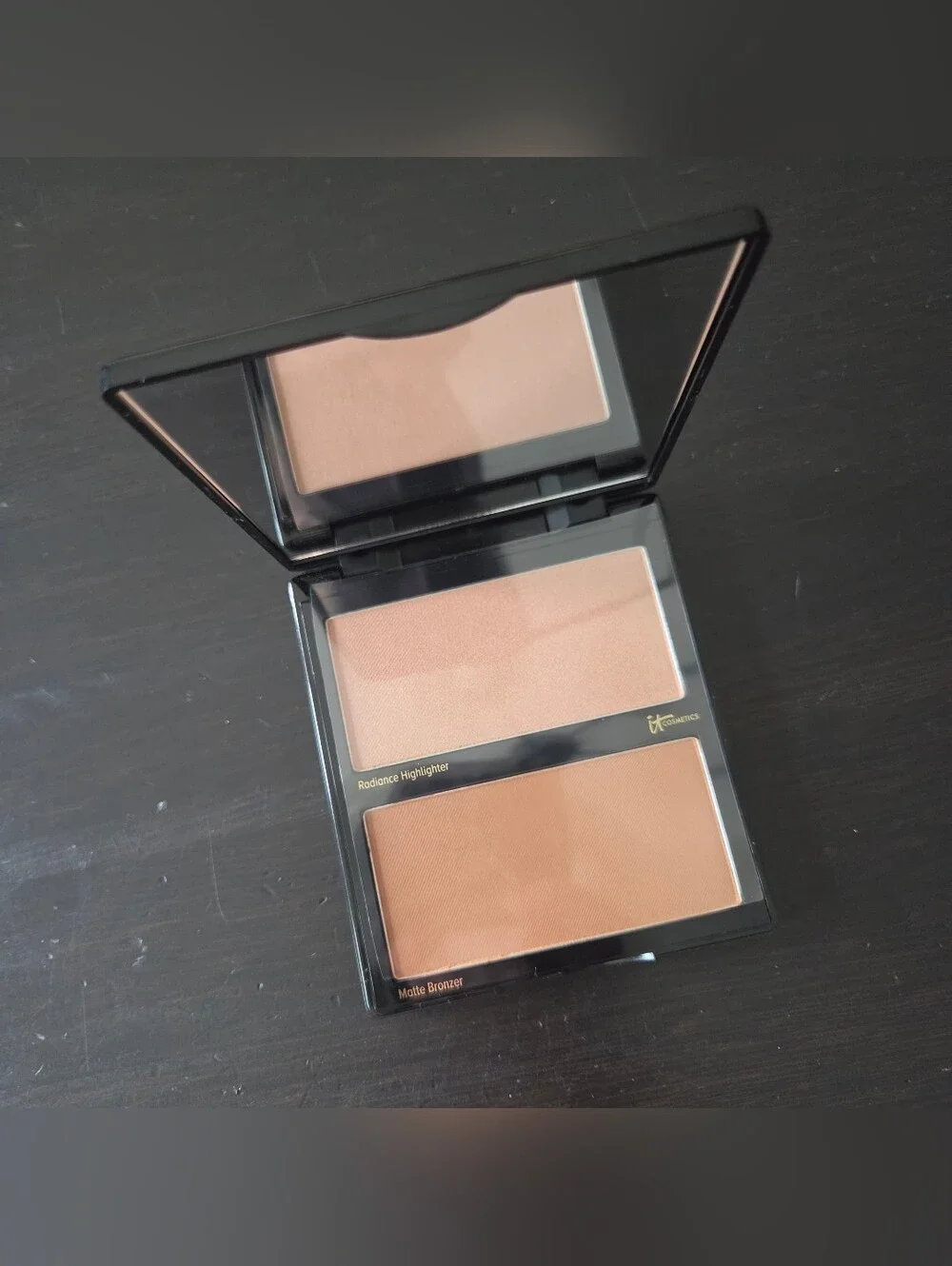 New IT Cosmetics Contour Brush & Duo Palette